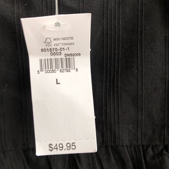 Gap Black NWT Tank - Picture 2 of 5